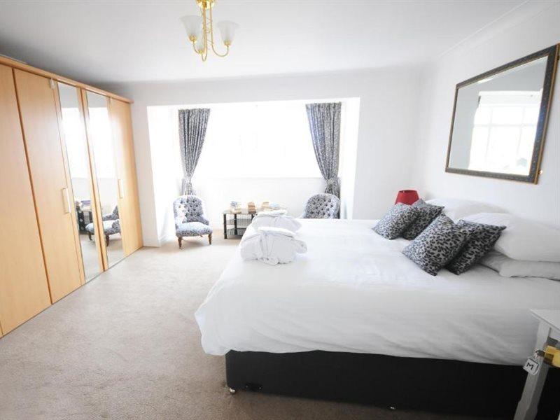 Dunmow Guest House Great Dunmow Esterno foto