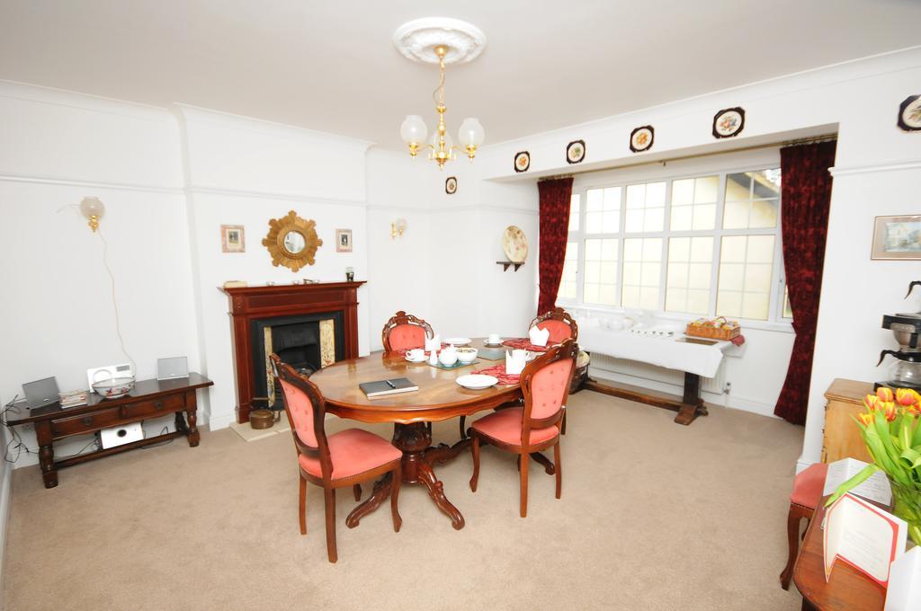 Dunmow Guest House Great Dunmow Esterno foto