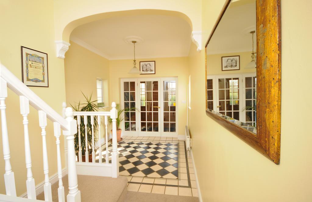 Dunmow Guest House Great Dunmow Esterno foto