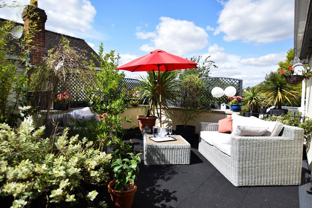 Dunmow Guest House Great Dunmow Esterno foto
